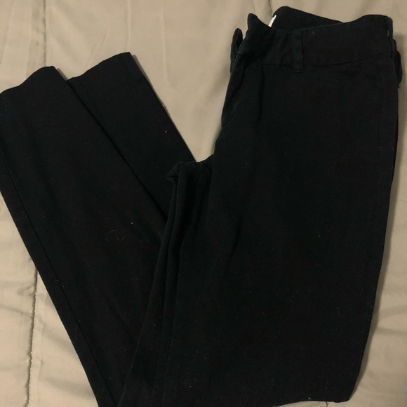 Old Navy Pants - Old Navy Pixie pants